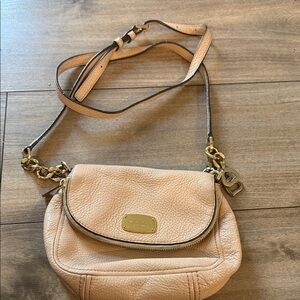 Micheal kors Beige Leather Crossbody Bag